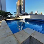 Flat à100m da Avenida Beira Mar