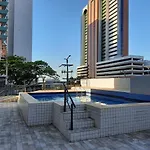 Flat A100M Da Avenida Beira Mar