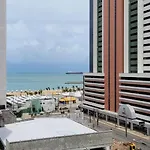 Flat à100m da Avenida Beira Mar