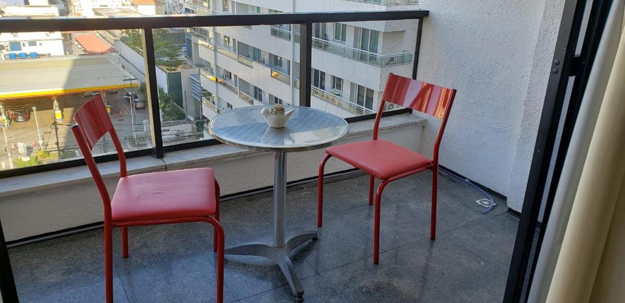 Flat A100m Da Avenida Beira Mar Fortaleza (Ceara)